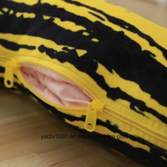Banana Pillow, converts to blanket, super cute! - Picture 7 of 7